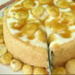 Bolo piscina banana flambada