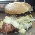 Hamburguesa De La Casa (Artesanal)