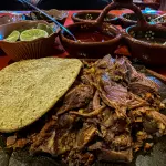 1/2 KILO DE BARBACOA DE CHIVO ESPALD