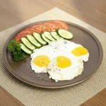 Omelets Cooked  بيض مخفوق