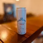 agua com gas lata
