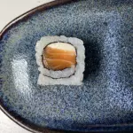 2 UN URAMAKI SALMÃO