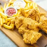 Tiras de Pollo Kentucky con patatas