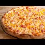Pizza con maiz