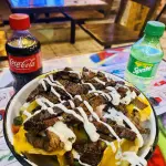 NACHOS Y CUATES