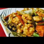 CAMARÃO COM LEGUMES+YAKIMESHI