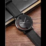 Reloj de cuarzo transparente