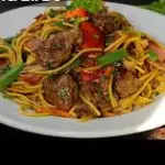 TALLARIN SALTADO DE CARNE