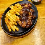 COMBO ALITAS APANADAS BBQ O GOLD 12u
