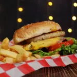 Hamburguesa con Piña 🍍