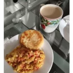AREPA ASADA + HUEVO PERICO