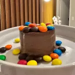 Brigadeirão com M&M's (150ml)