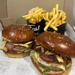 2 hambúrgueres + 2 Batata PP