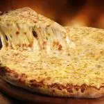 Pizza 4 Queijos