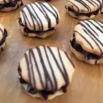 Alfajorcitos con fudge