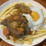 Carne mechada a lo pobre
