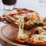 Pizza Muzzarella