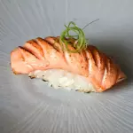 Niguiri Maçaricado (3 unidades)