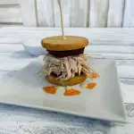 Arepita pernil