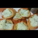 Pan de ajo con queso