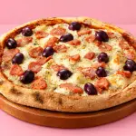 Pizza calabresa com Borda Recheada