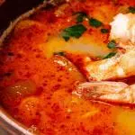 10. SOPA DE MARISCOS 1/2L.