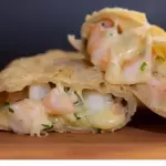 Empanada Camarón Queso