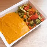 ESCONDIDINHO DE FRANGO COM MORANGA