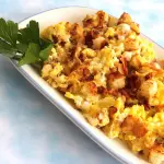 Huevo con tocino y frijoles