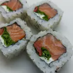 Uramaki Filadelfia Salad (5 peças)