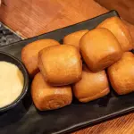 HAMPAO SIMPLE FRITO 黄金馒头