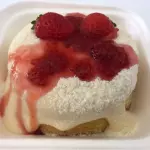 Mini vulcao - Ninho com morangos