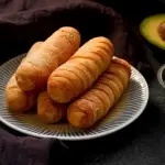 TEQUEÑOS