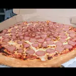 Pizza de salchicha