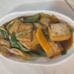 Tofu con salsa ostra