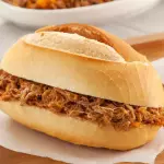 Sanduíche de Carne Louca