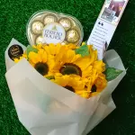 Girasoles + Ferrero