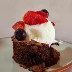 base de brownnie con helado