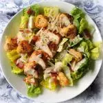 ENSALADA CESAR CON POLLO