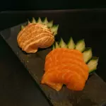 Salmão + salmão maçaricado (12 UND)