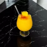Mango con vodka