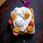 TOSTADA AGUACATE