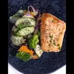 TEPPAN DE SALMÃO