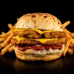 Cuarto Chicken + Papas Fritas