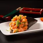 Temaki salmão