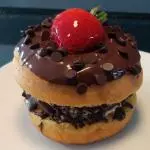 Dona chocolatosa