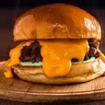 X cheddar brasa
