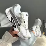 Nike V5 RNR