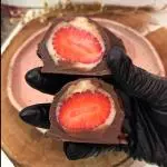 BOMBOM RECHEADO C MORANGO
