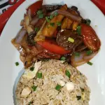 Lomo Saltado con Chaufa